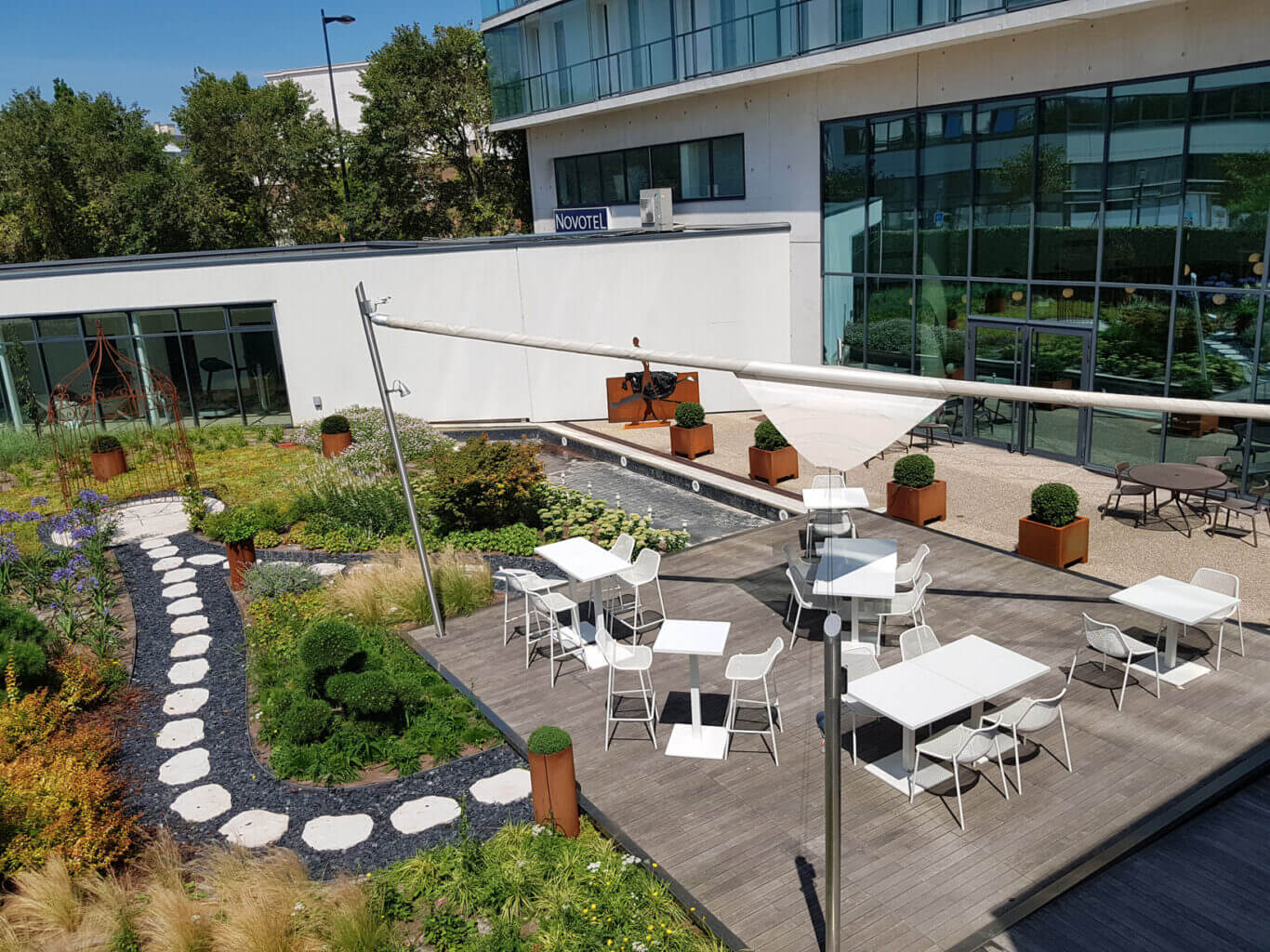 Wojo Corner, coworking au pied de la gare du Havre, dans l'hôtel Novotel (c) Le Havre Seine Développement
