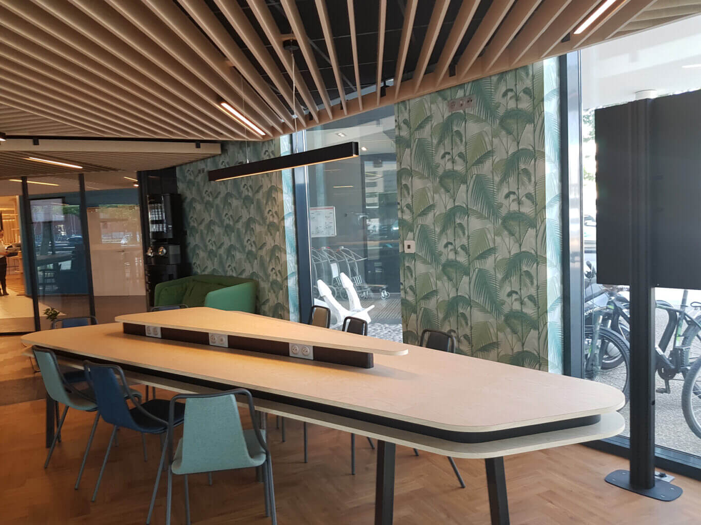 Wojo Corner, coworking au pied de la gare du Havre, dans l'hôtel Novotel (c) Le Havre Seine Développement