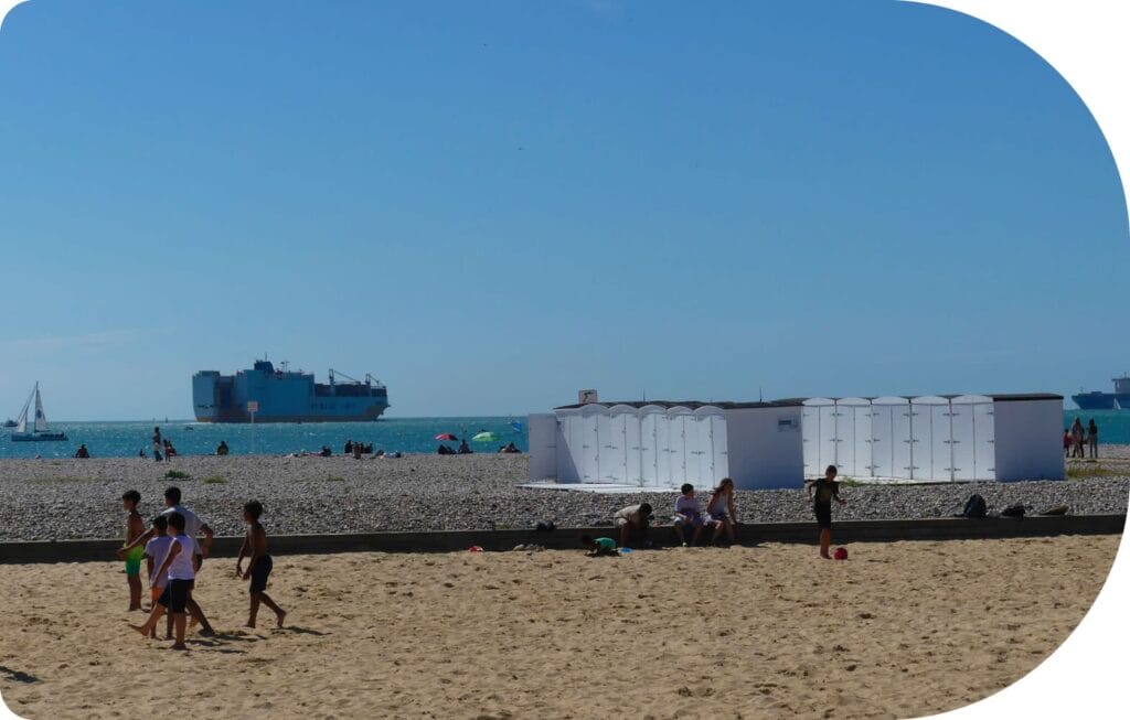 Cabanes, sport et paquebots au Havre (c) Le Havre Seine Développement