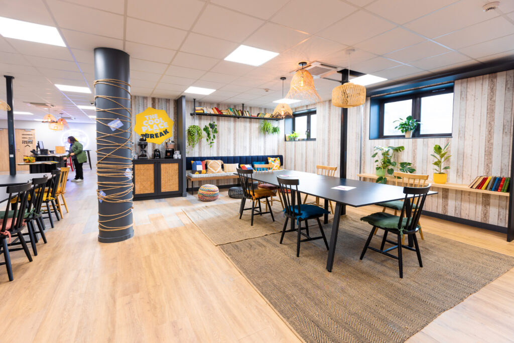 The People Work, coworking situé dans l'entrée de ville du Havre (c) The People