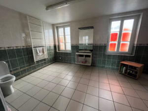 Sanitaires de bureaux de 70 m² à Fécamp (Seine-Maritime | Normandie)