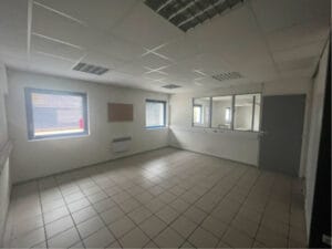 Espace Salle de réunion bureaux de 350 m² à Saint-Vigor d'Ymonville (Seine-Maritime | Normandie)