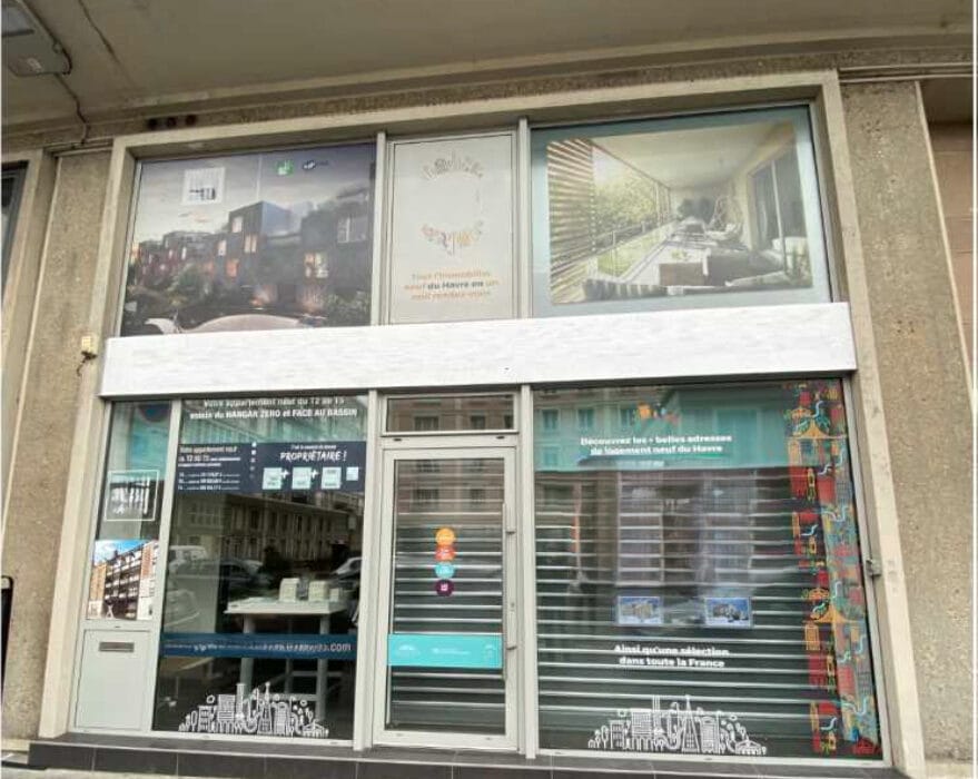 Vitrine d'un local commercial de 60 m² au Havre, avenue Foch (Seine-Maritime | Normandie)