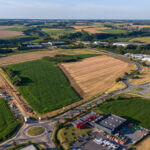 Vue aérienne du parc d'activités du Mesnil, terrains disponibles pour des entreprises (d) Marin David