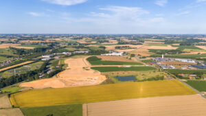 Vue aérienne du parc d'activités du Mesnil, terrains disponibles pour des entreprises (d) Marin David