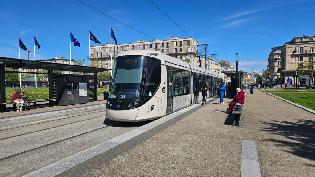 Station Hôtel de Ville du tramway (c) Le Havre Seine Développement