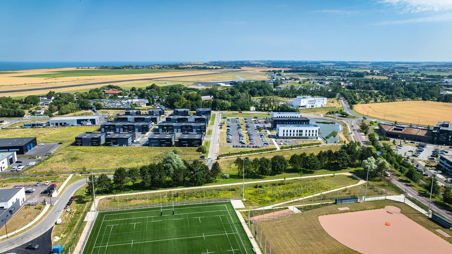 Vue aérienne du parc d'activités Le Havre Plateau (c) Armel Vrac
