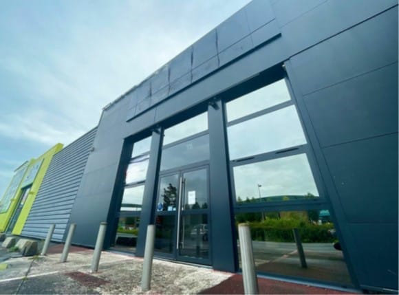 LOCAL COMMERCIAL GONFREVILLE 523