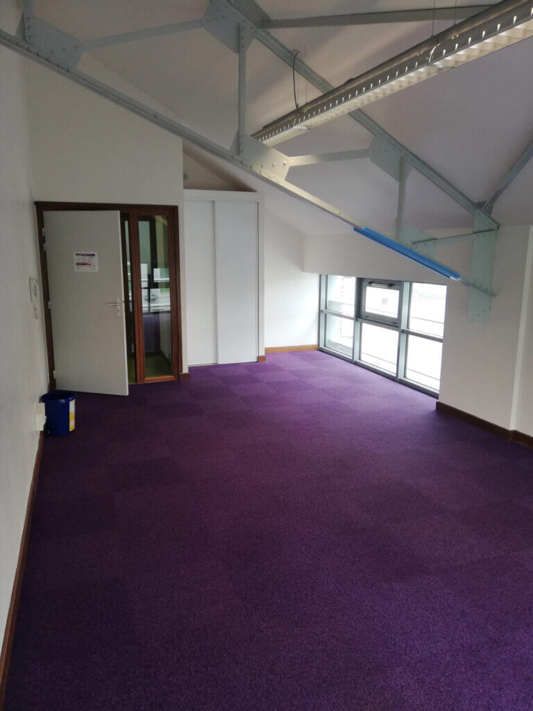 Hôtel d'entreprises Dombasle 2, bureaux à louer dans les quartiers sud du Havre (c) CCI Seine Estuaire