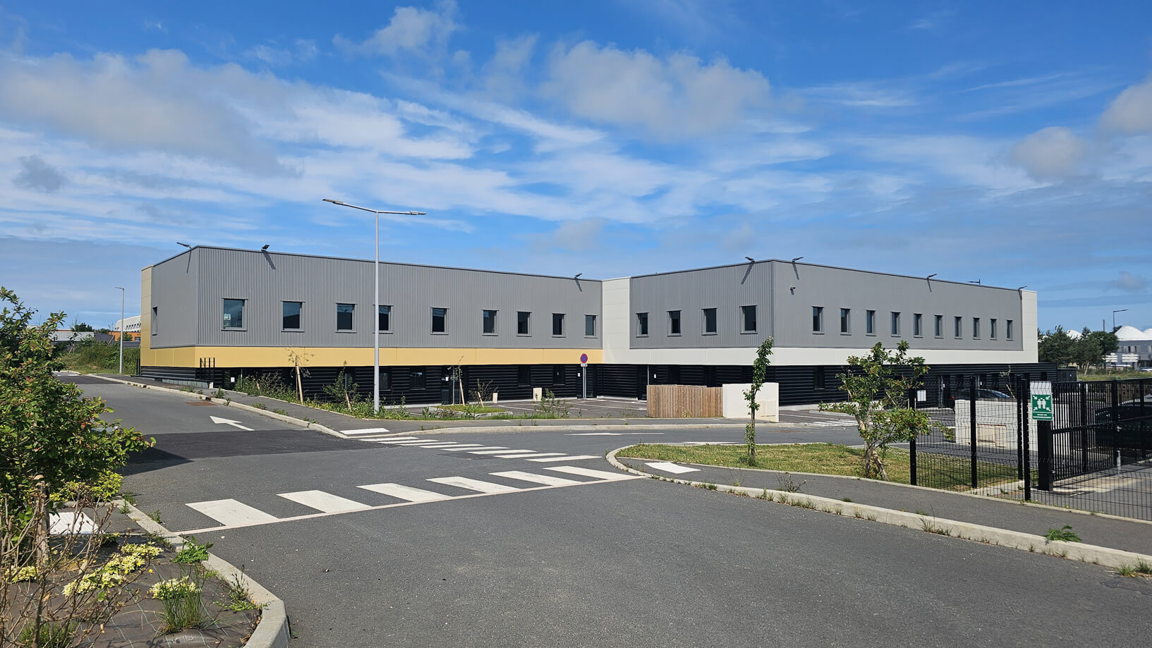 Village Activity le Pressoir, bureaux et locaux d'activités neufs à louer et à vendre au nord du Havre (c) Le Havre Seine Développement