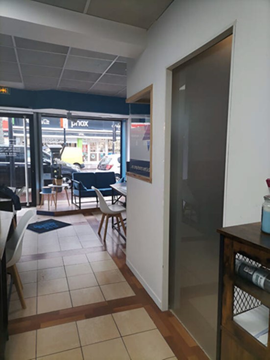 Local commercial Coty Le Havre 53