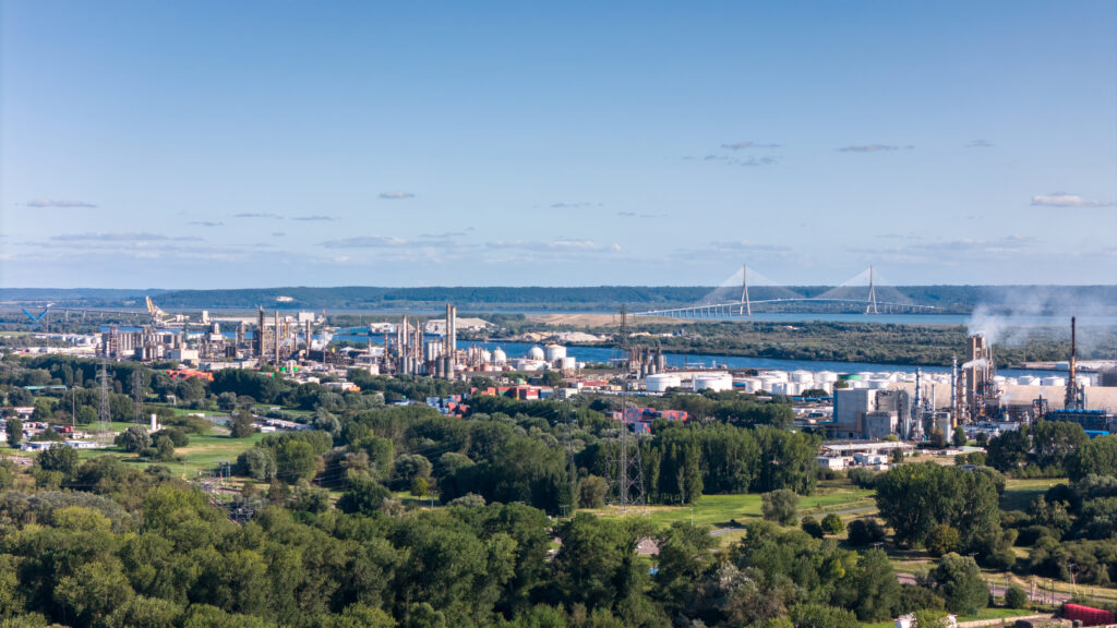 Zone Industrielle et Portuaire du Havre (c) Marin David
