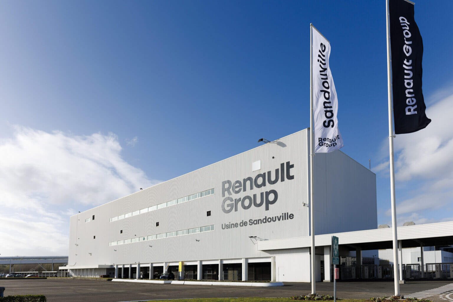 Usine Renault Sandouville L’usine Renault Group de Sandouville © Planimonteur - Christel Sasso