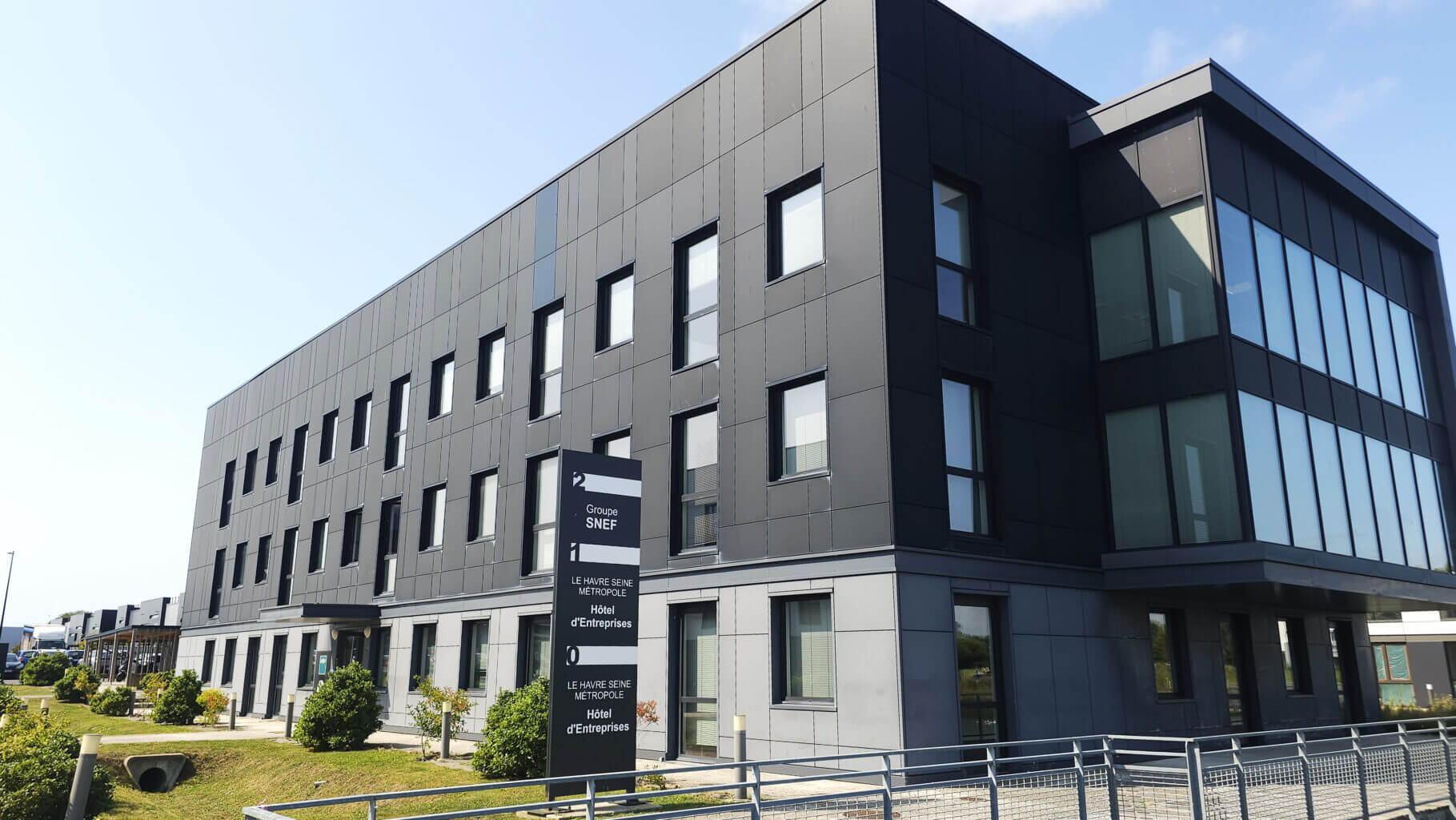 Le Havre Plateau Business Hotel, in Le Havre Plateau business park (c) Le Havre Seine Développement