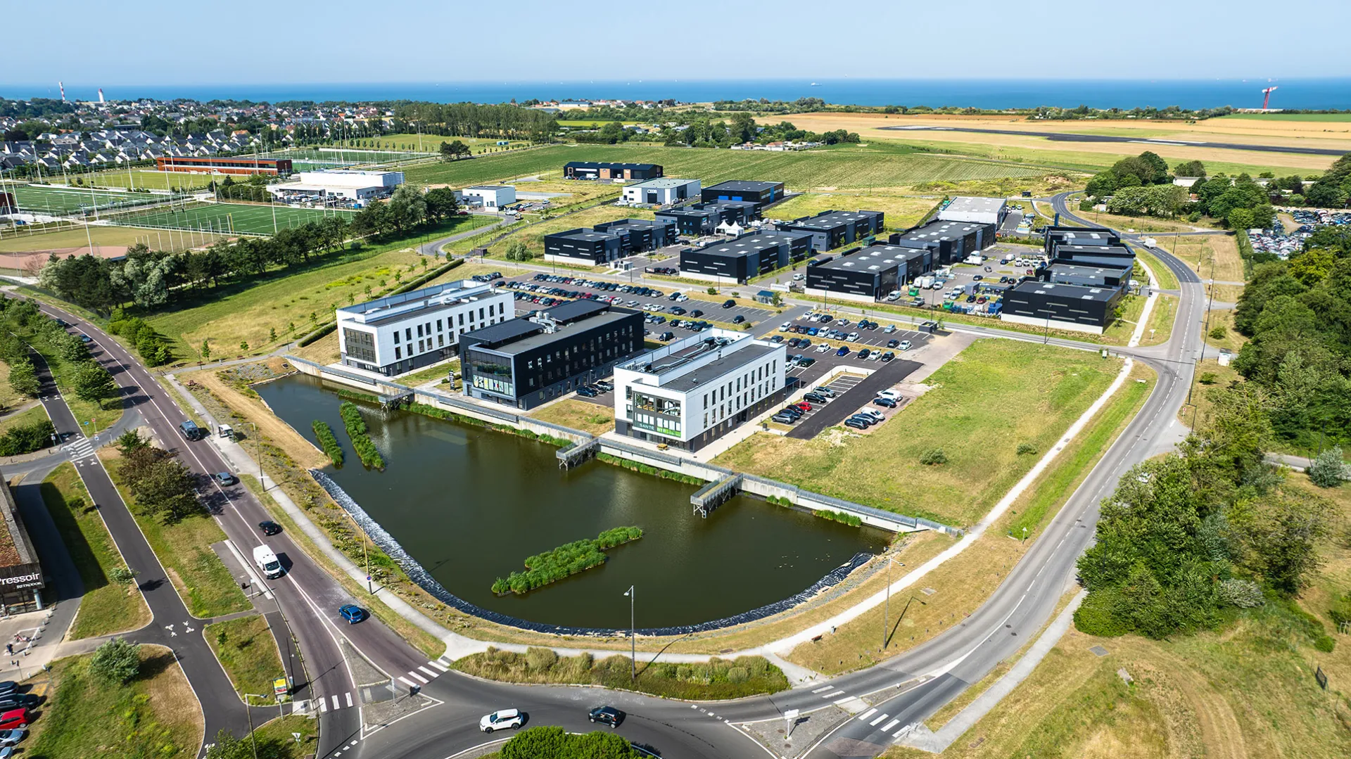 Vue aérienne du parc d'activités Le Havre Plateau (c) Armel Vrac