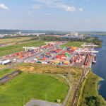 Vue aérienne du Parc Logistique du Pont de Normandie 3 (PLPN3) sur la Zone Industrielle et Portuaire du Havre (c) Marin David