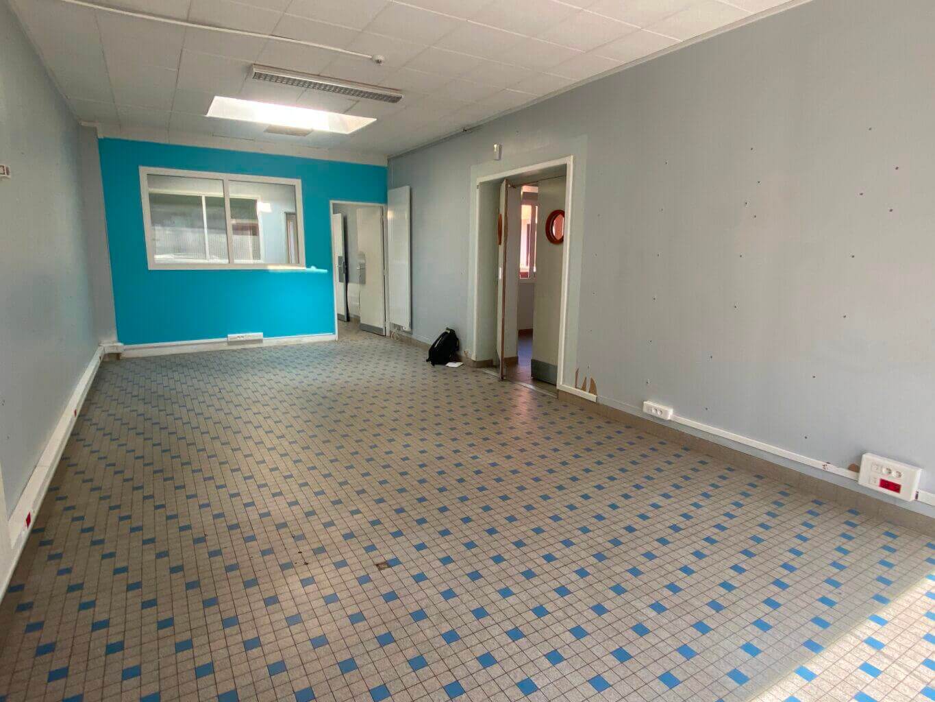 LOCAL COMMERCIAL ORMEAUX LE HAVRE 117