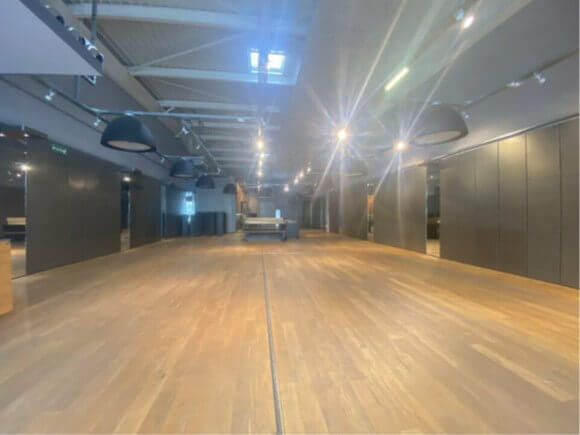 LOCAL COMMERCIAL GONFREVILLE 427