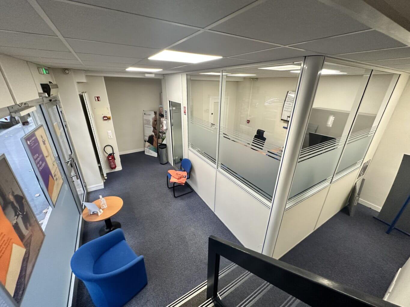 LOCAL COMMERCIAL BUREAU CENTRE VILLE 90