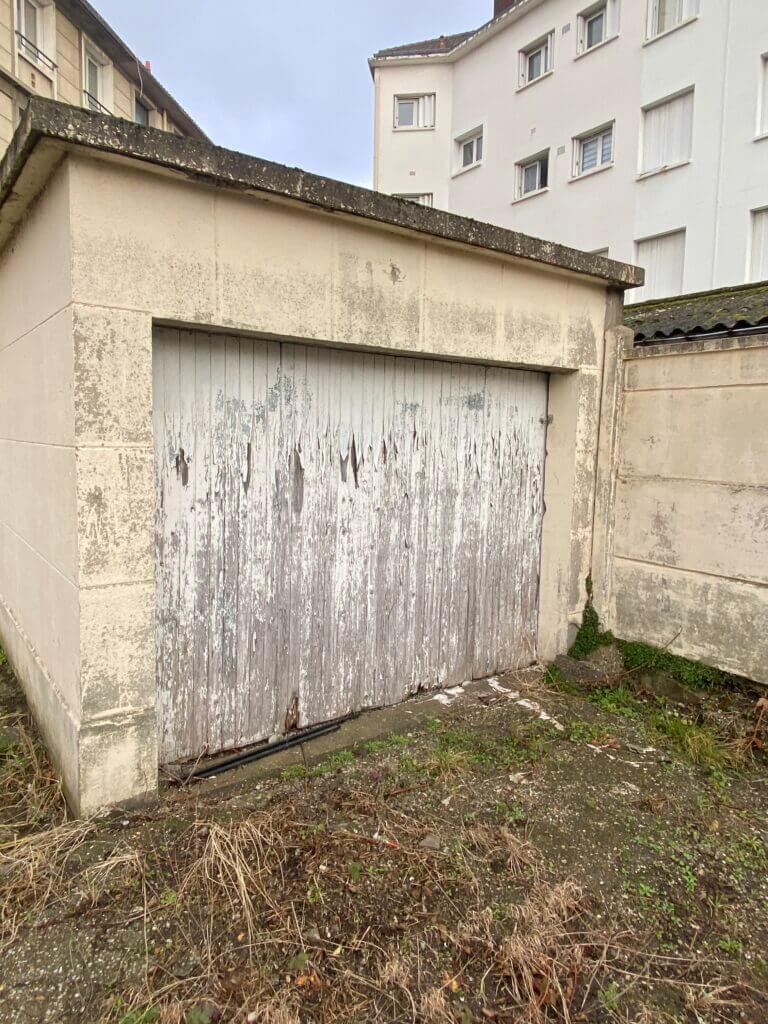 LOCAL COMMERCIAL BUREAU DOCKS LE HAVRE 29