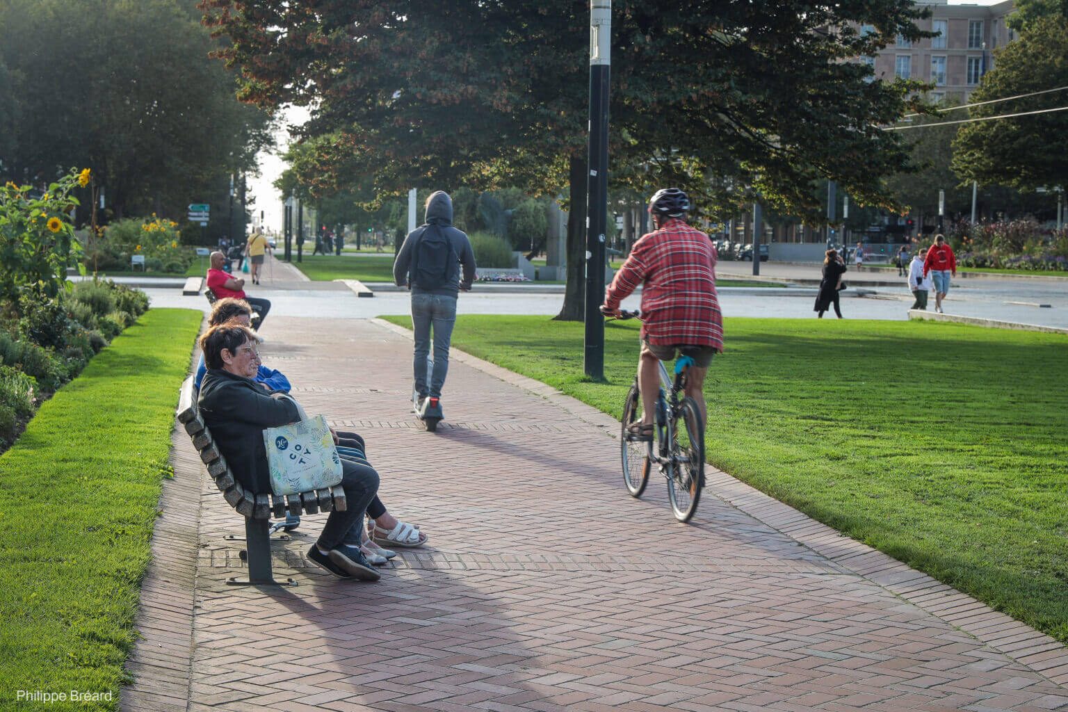 LOCAL COMMERCIAL SQUARE ST ROCH LE HAVRE 190
