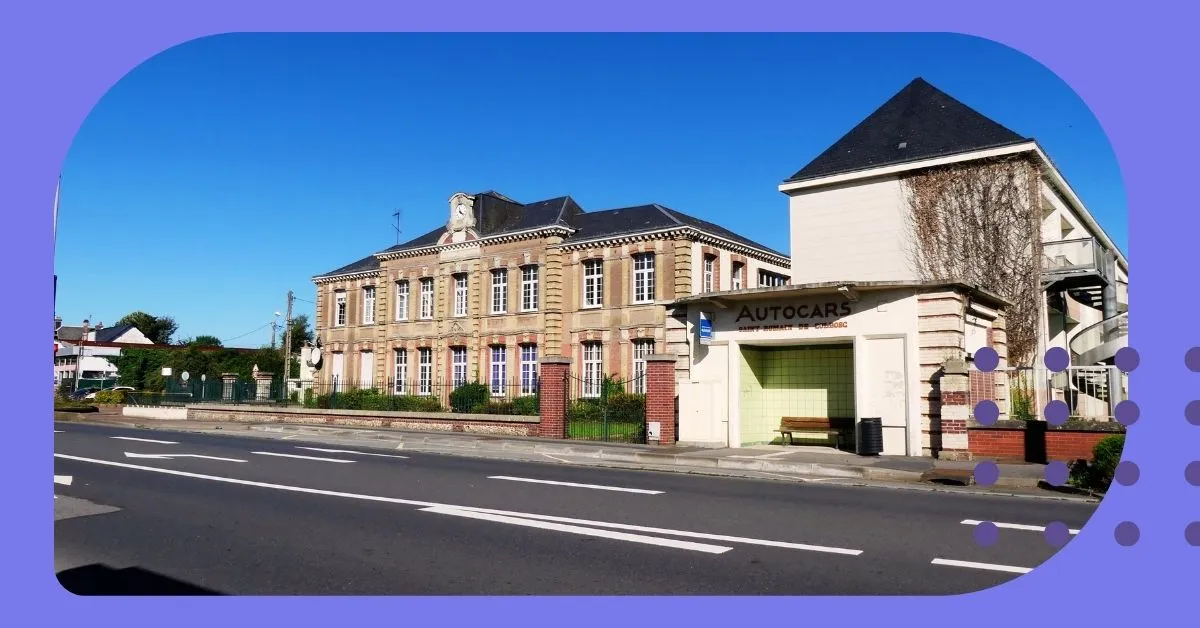 Ancienne école de Saint-Romain-de-Colbosc, qui va être transformés en logements et bureaux par le groupe Citizen (c) Le Havre Seine Développement