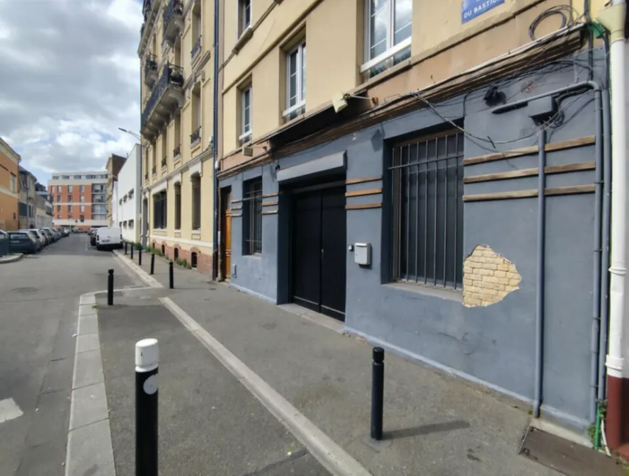 LOCAL COMMERCIAL ACTIVITES CENTRE VILLE 120