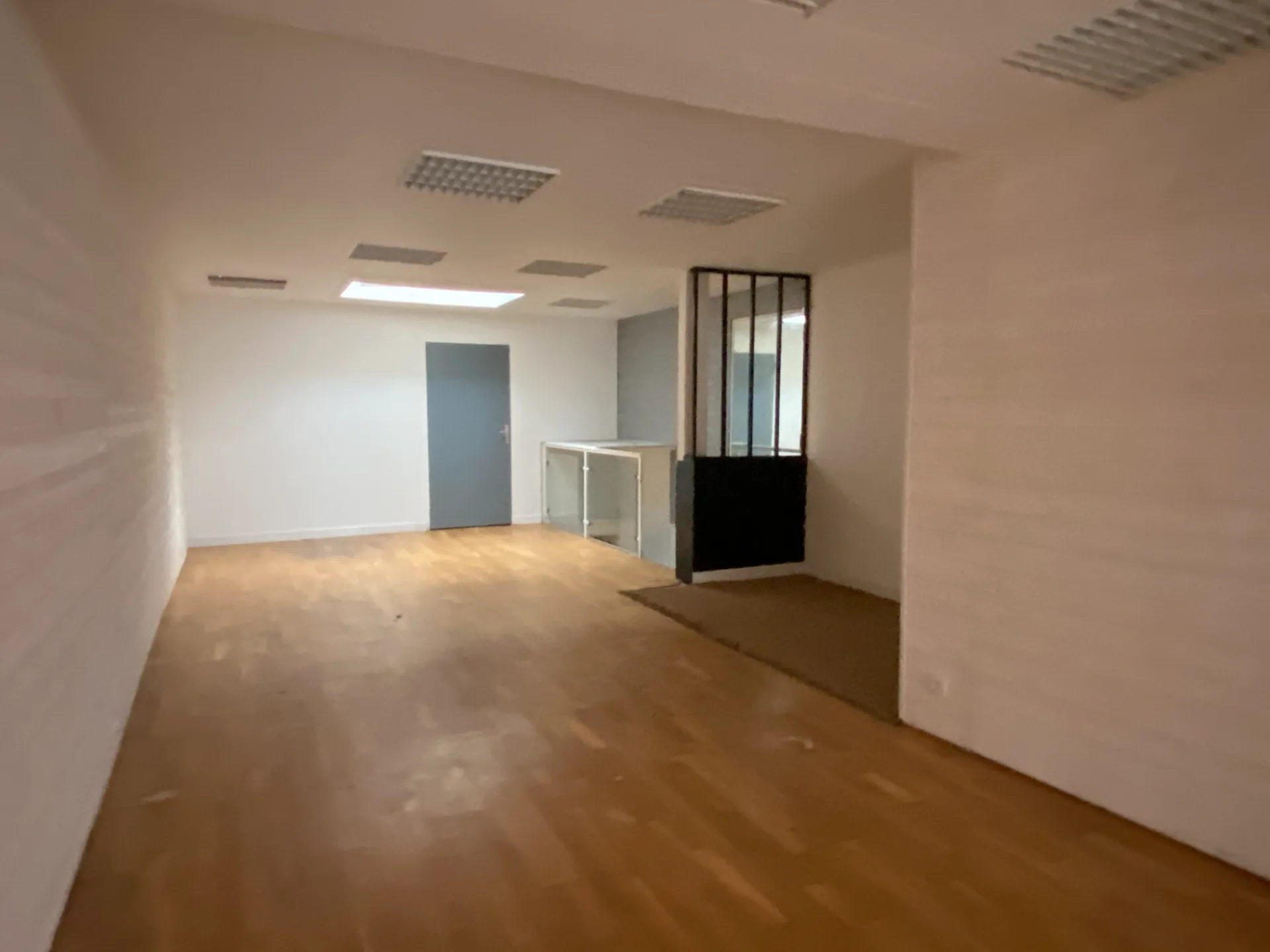 LOCAL COMMERCIAL COTY LE HAVRE 130