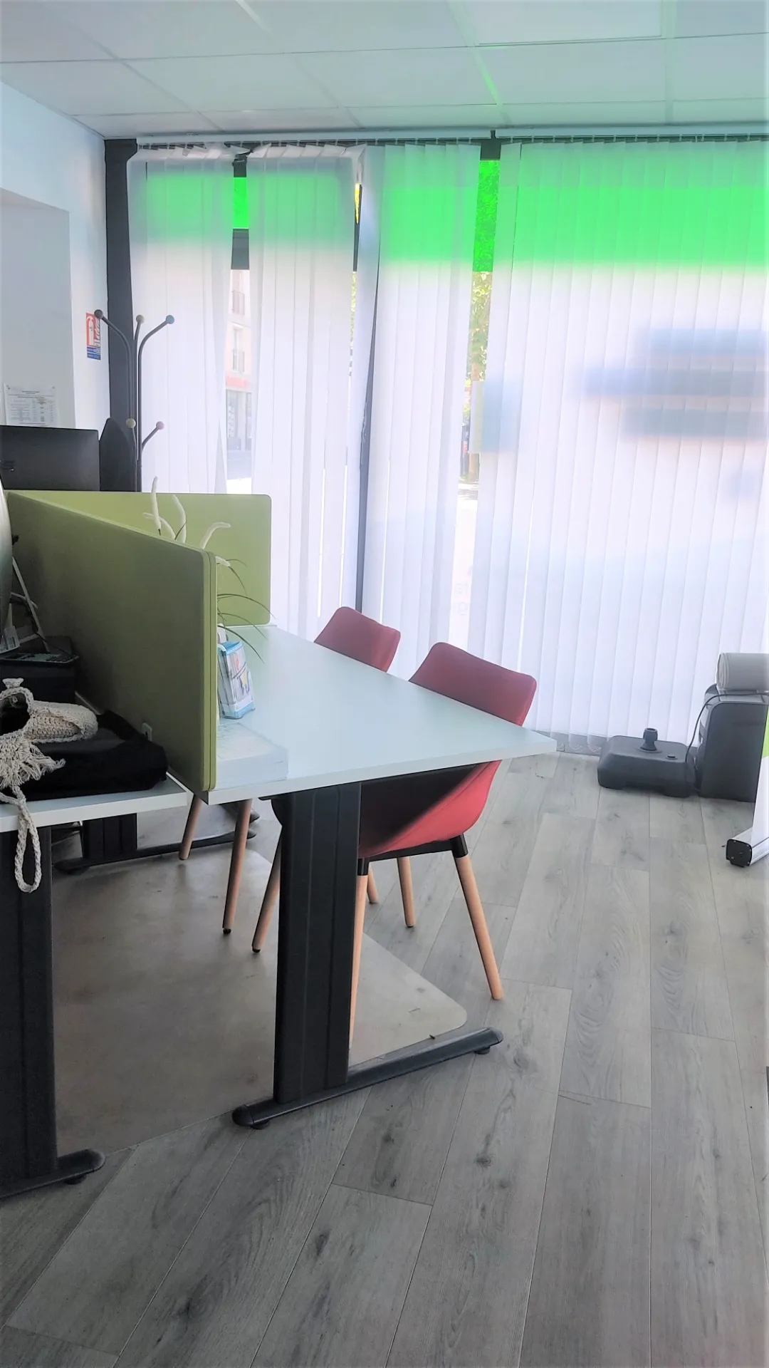 LOCAL COMMERCIAL PARVIS SAINT MICHEL LE HAVRE 57